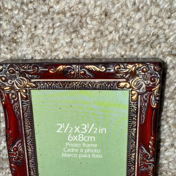 Decorel Vintage 1997 Wooden Ornate Red and Gold Photo Frame - Picture 5 of 7